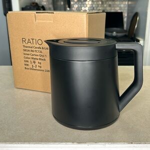 Ratio 6 thermal carafe with lid
